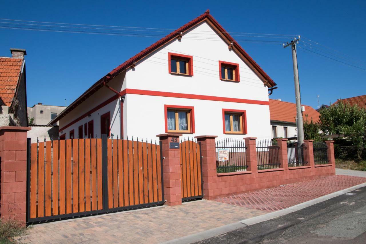 Apartman U Fuxu Zleby Exterior photo